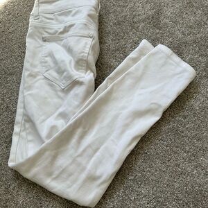 Blue asphalt white jegging